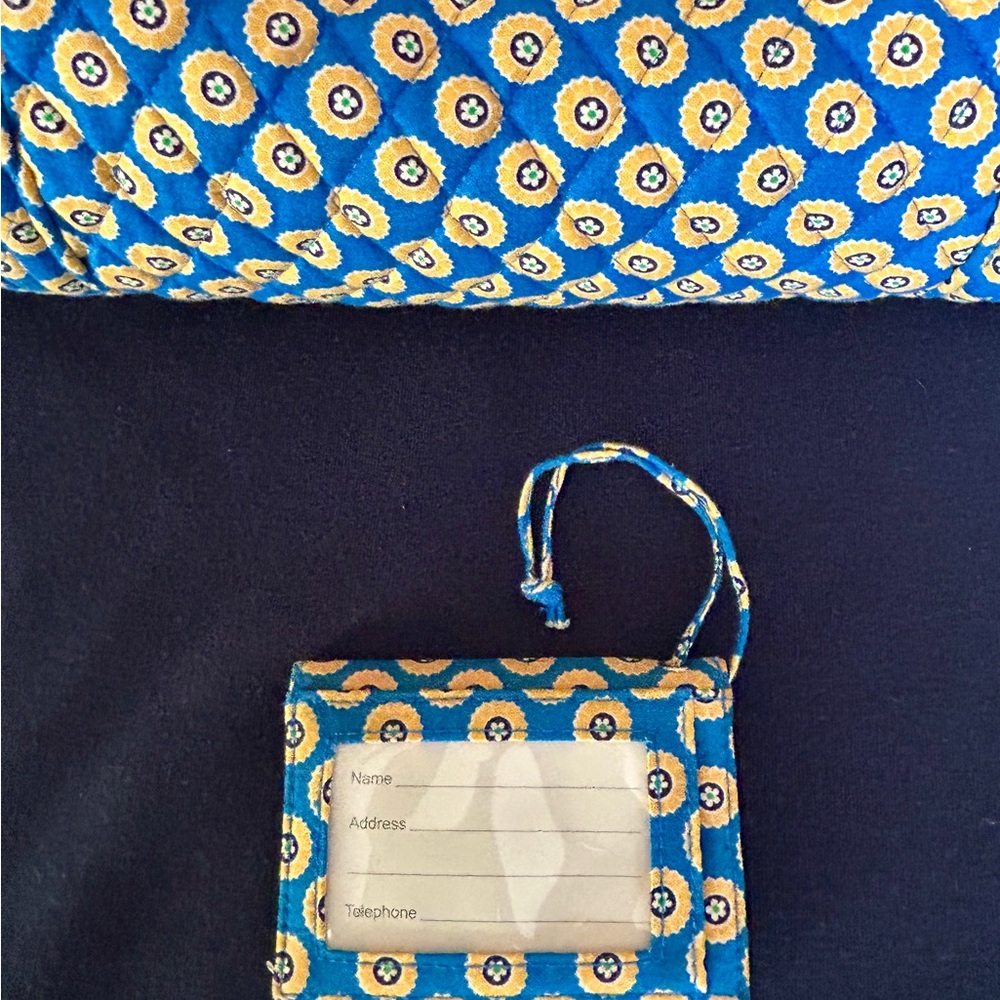 Vera Bradley Large Duffle - Picture 10 of 14